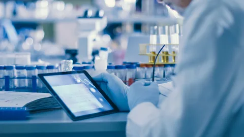 pharma cold chain monitoring solutions, oxygen gas detector, oxygen detector, oxygen depletion alarm system